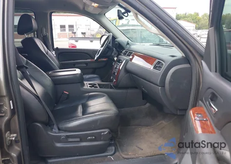 2011 Chevrolet Tahoe Lt z USA, uszkodzony, nr VIN 1GNSCBE02BR373406